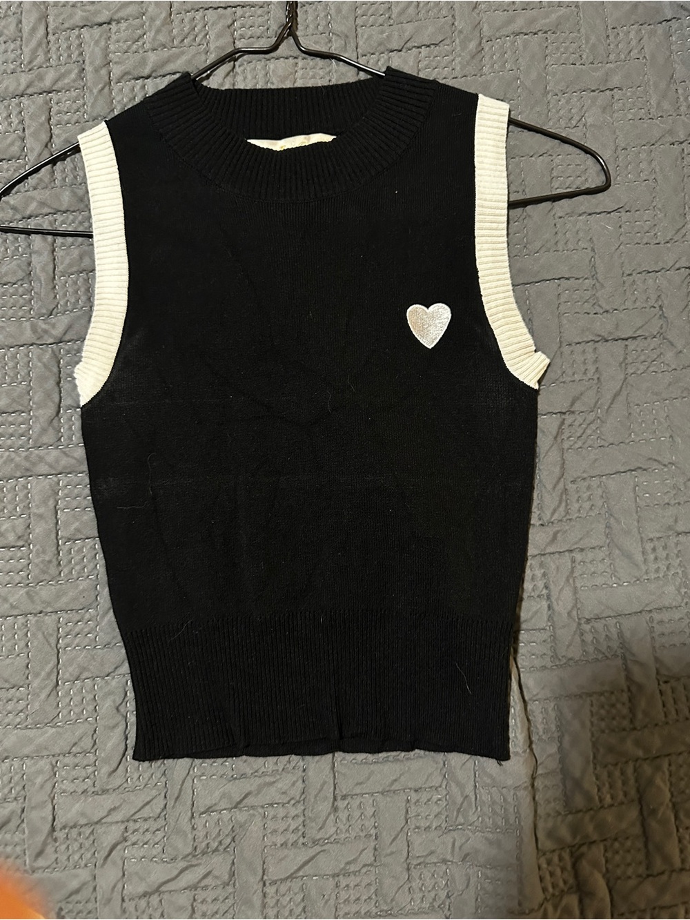 Black Knit Sleeveless Sweater Vest with Cream Trim and Heart Patch